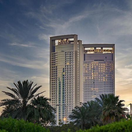 Hotel Onyx Rotana Manama Exterior foto The hotel in 2016